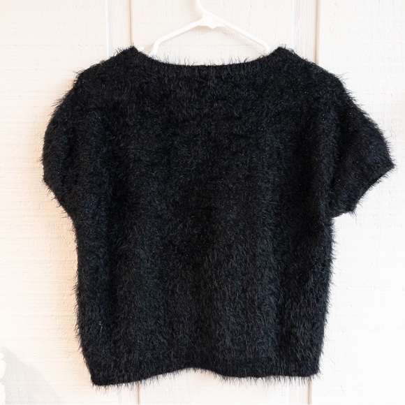 Jennifer Lopez Fuzzy T-Shirt - Picture 4 of 6